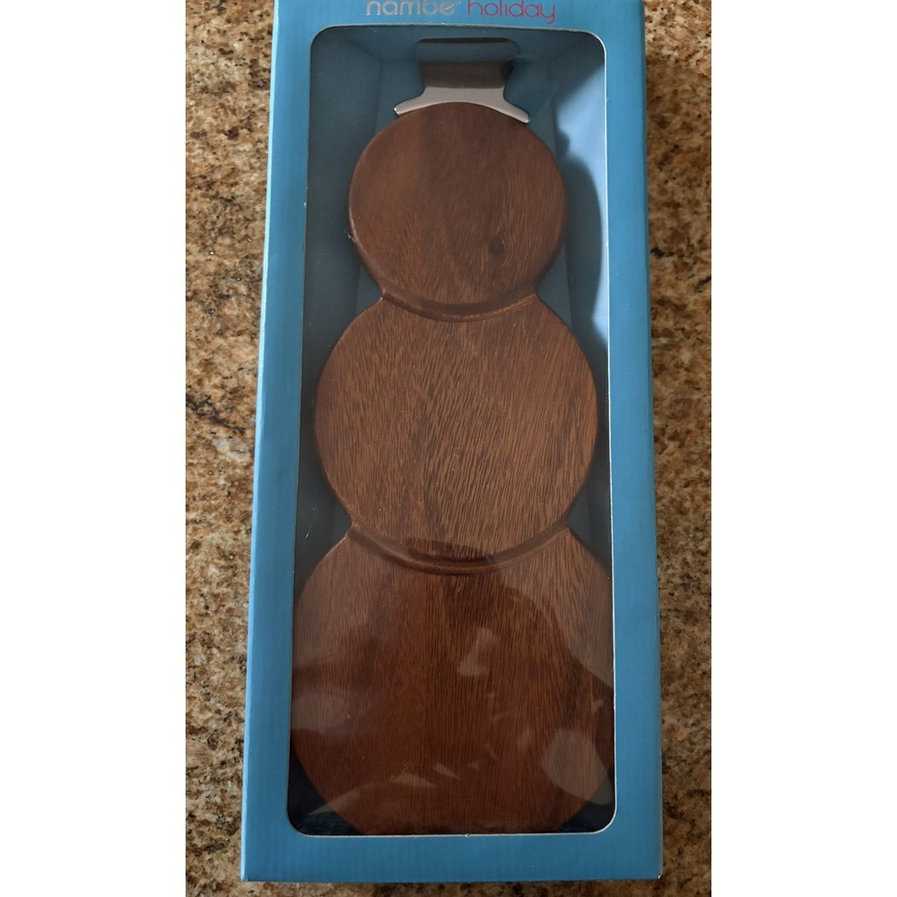Nambe Snowman Acacia Wood Cheese Board with Top Hat Cheese Spreader New in Box
